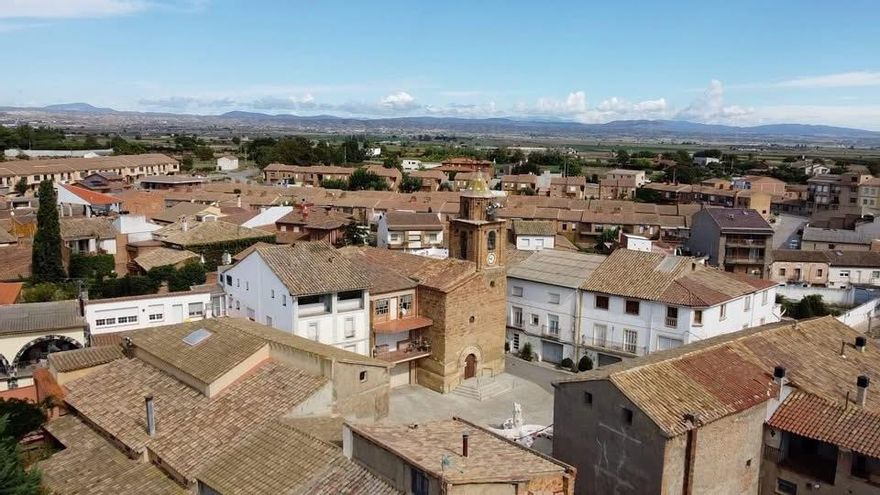 Sin escolarizar por vivir fuera del núcleo urbano: reclaman transporte para una niña de 12 años en Altorricón (Huesca)
