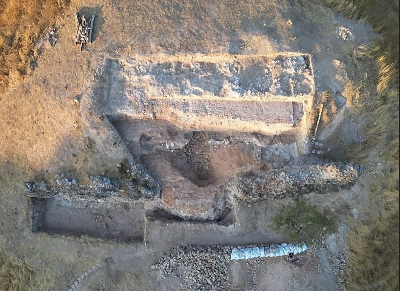 Vista cenital del castillo dee Uceda. Recinto defensivo y edificio este del Patio de Armas
