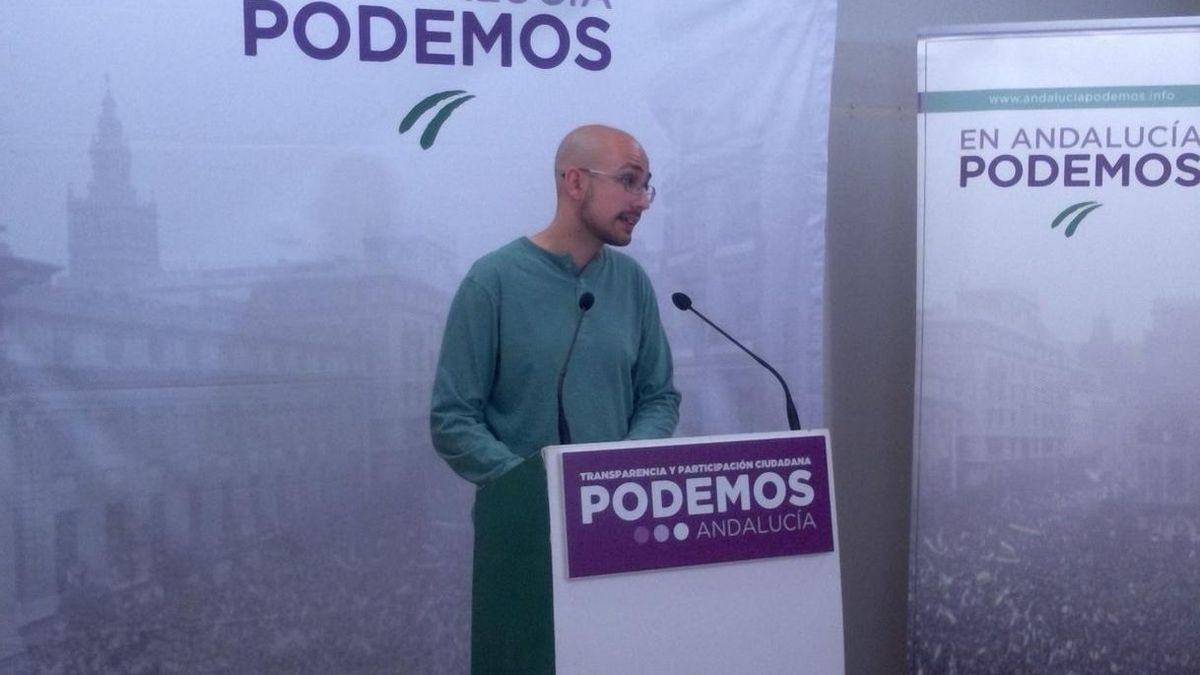 Podemos exige a Sanz "la misma prisa" para denunciar "homenaje" a Utrera Molina que con la bandera republicana en Cádiz