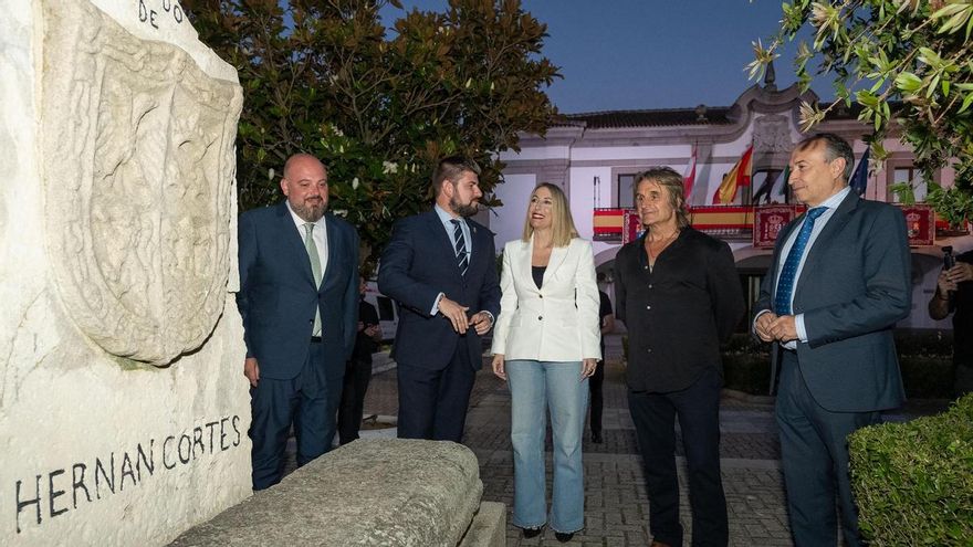 Guardiola anuncia junto a Nacho Cano la creación de un Instituto del Mestizaje en un acto de reivindicación de Hernán Cortés