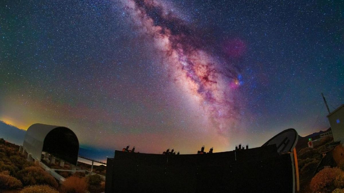 Un asteroide del tamaño de una guagua pasó rozando la Tierra el día del eclipse del 12 de agosto