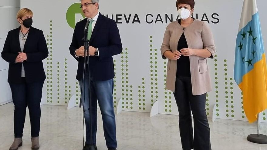 Román Rodríguez presenta los nombres de su nuevo equipo en el V Congreso de Nueva Canarias