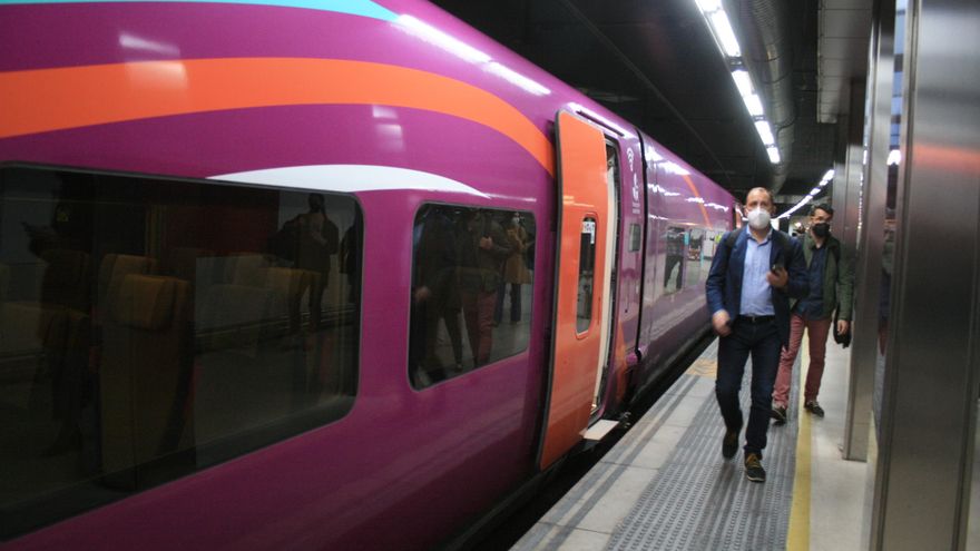 El AVLO a su llegada a Sants