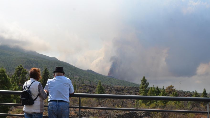 FOTOGALERÍA | Segundo día de erupción en La Palma