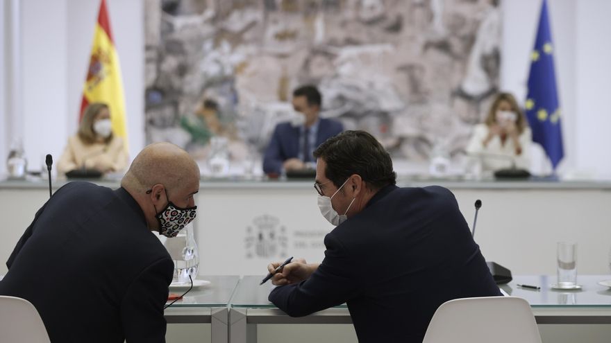 Cinco claves menos visibles que dificultan el 'pacto de rentas'