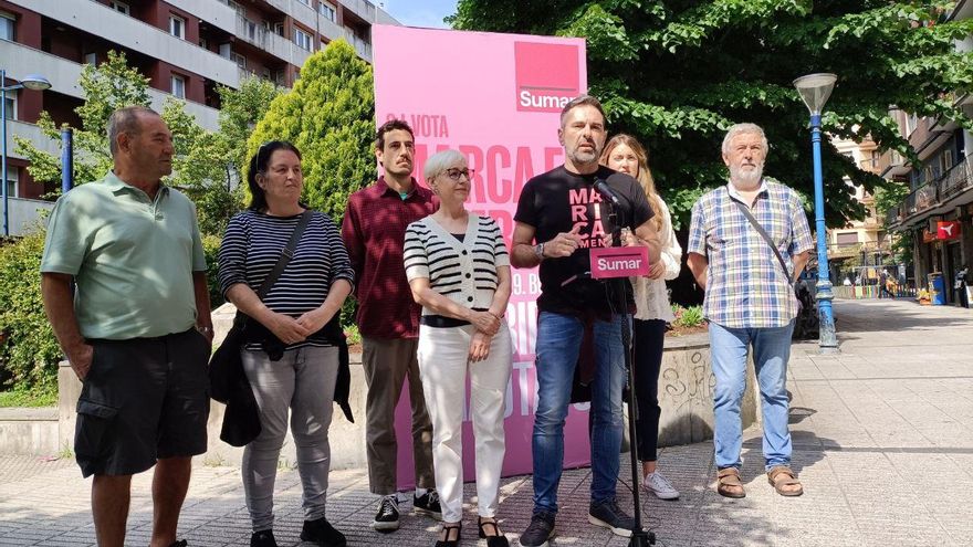 Sumar advierte de que los derechos LGTBI+ "están en peligro" y alerta contra posibles pactos del PSOE con la derecha