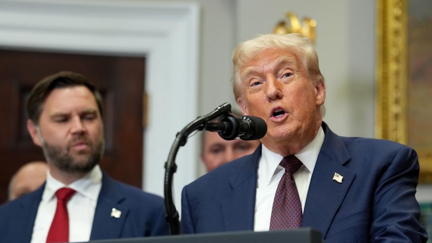 Trump estalla por los malos datos de empleo en EEUU y cesa a la responsable de medirlos entre acusaciones de manipulación