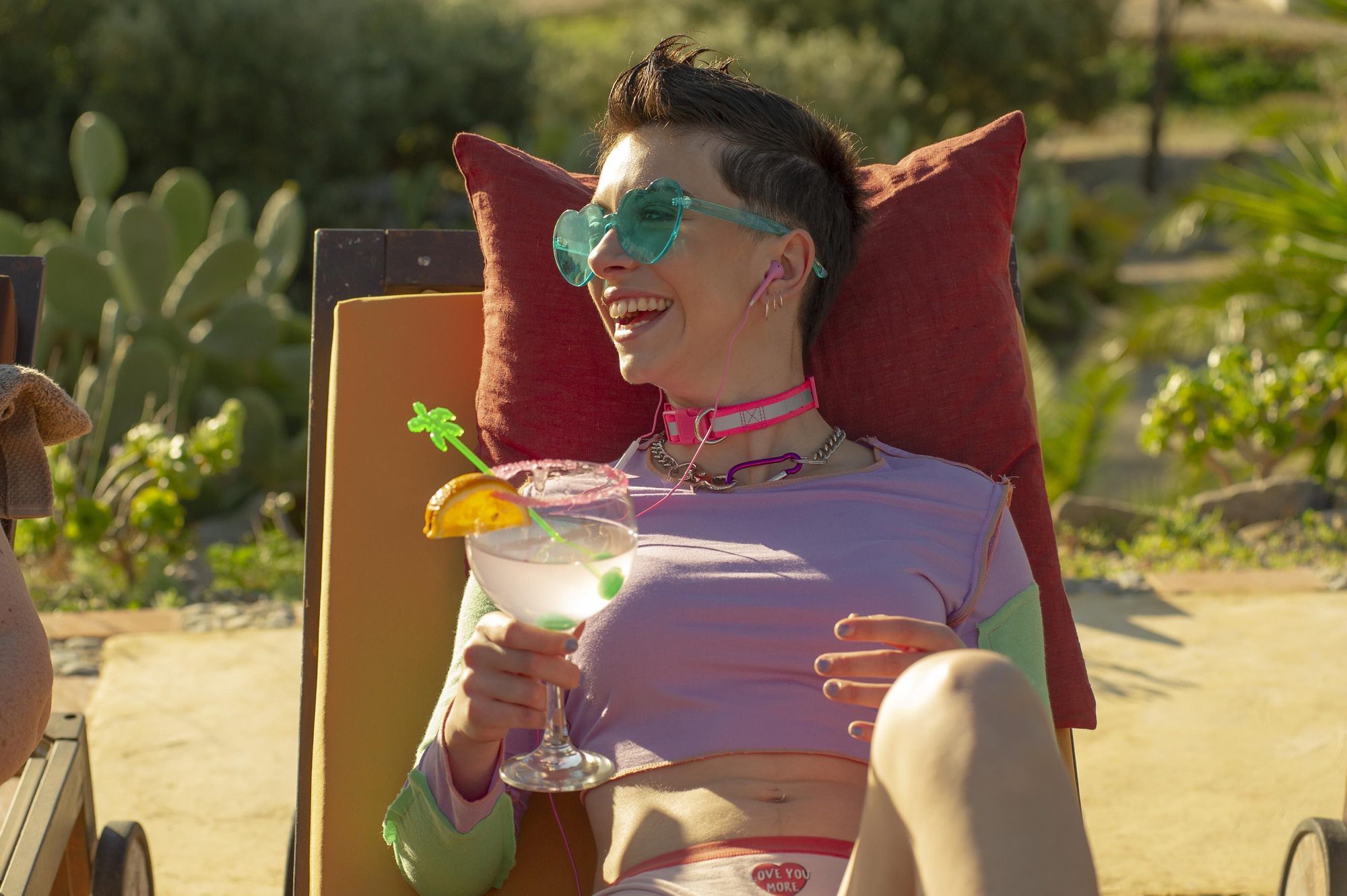 'Vis a vis' comparte nuevas imágenes de 'El Oasis', que continúa su rodaje en Almería