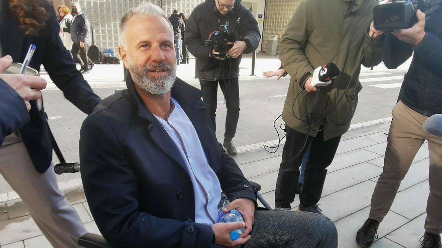 Emil, viajero y superviviente del último vagón del Iryo: "Todo se rompió en segundos"