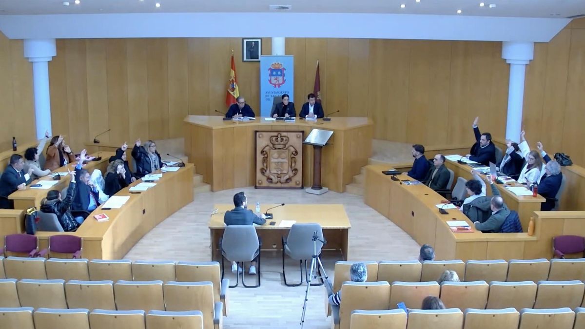 Toda la oposición censura al gobierno de San Andrés del Rabanedo de UPL por la crisis de las basuras y la parálisis municipal