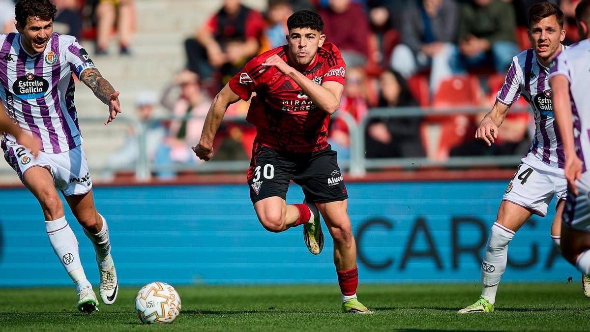 Así juega Salim El Jebari, el desequilibrio que el Córdoba CF añade a su ataque