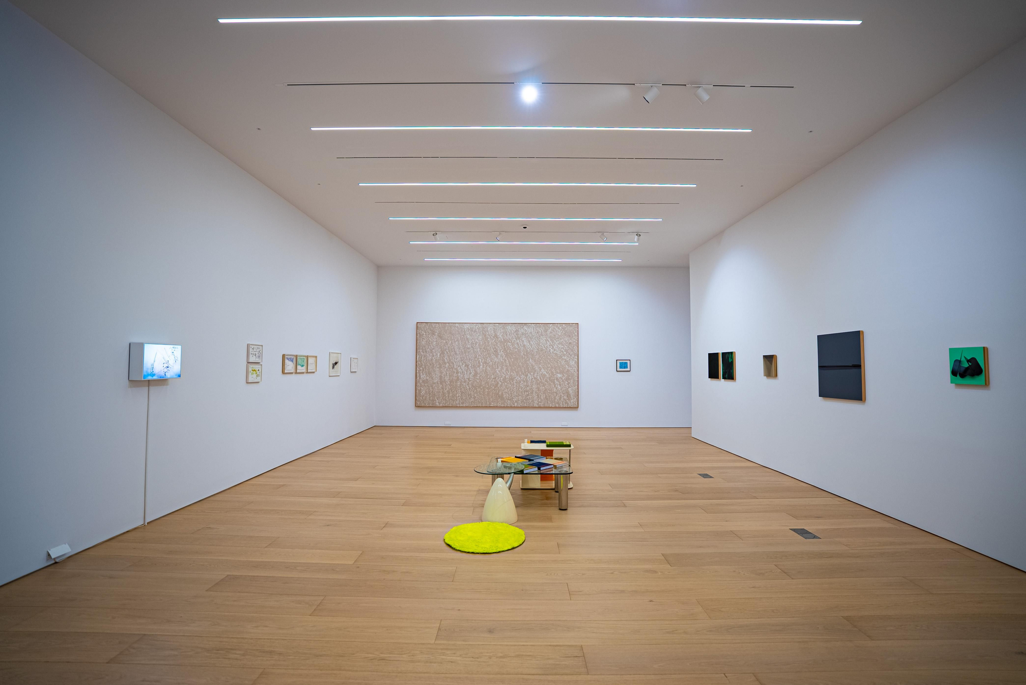 Exposición 'Del susurro al grito: la estrecha correlación entre oír y ver'  en 20/21 Espacio de Arte' de Tijarafe.