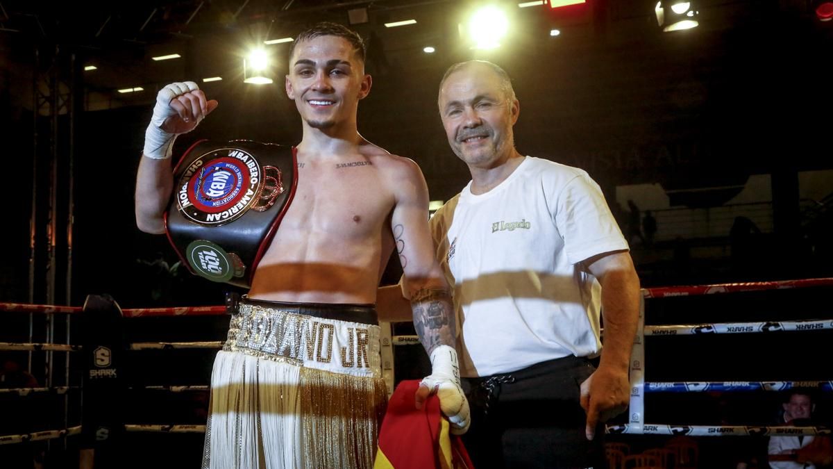 Combate de Rafa Lozano Jr. por el cinturón Iberoamericano