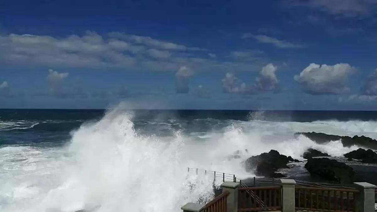 Aviso amarillo por olas de 4 metros en La Palma