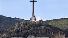 El PSOE pide el traslado de los restos de Franco antes de restaurar el Valle de los Caídos