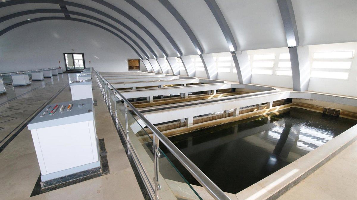 Emacsa acoge una jornada de Daquas sobre el déficit de inversión en el ciclo urbano del agua