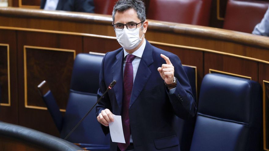 El ministro de la Presidencia, Relaciones con las Cortes y Memoria Democrática, Félix Bolaños García, durante la sesión de control al Gobierno en el Congreso. EFE/Juan Carlos Hidalgo