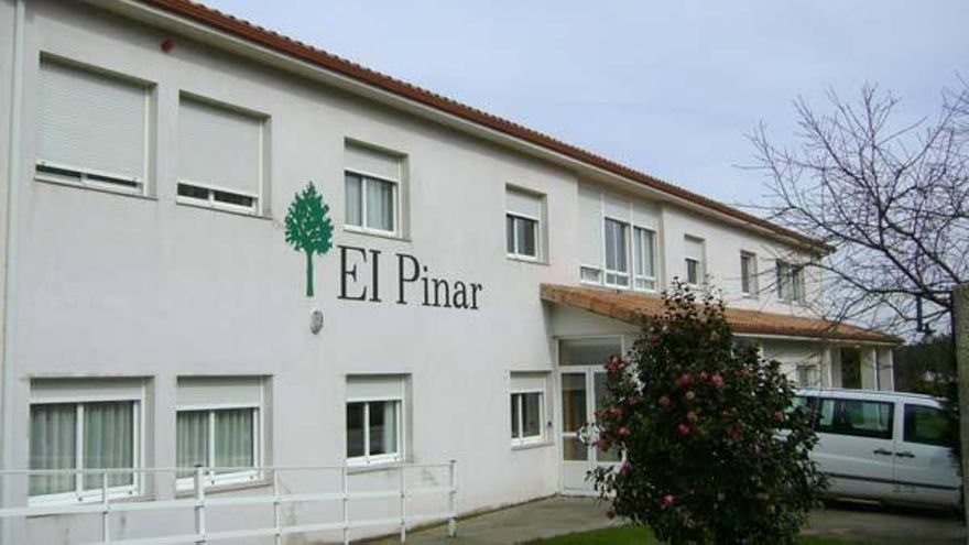 Vista del centro residencial El Pinar, ubicado en Culleredo.