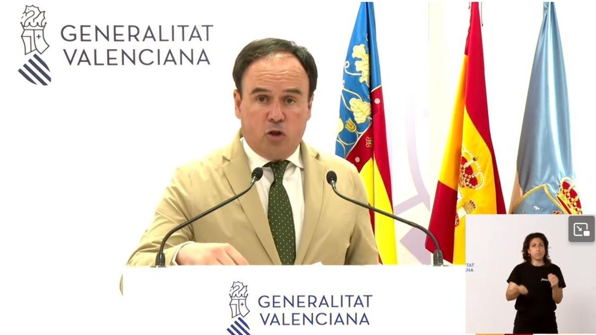 Peréz Llorca aplicará las mejoras en educación rechazadas por los sindicatos y se abre a seguir negociando