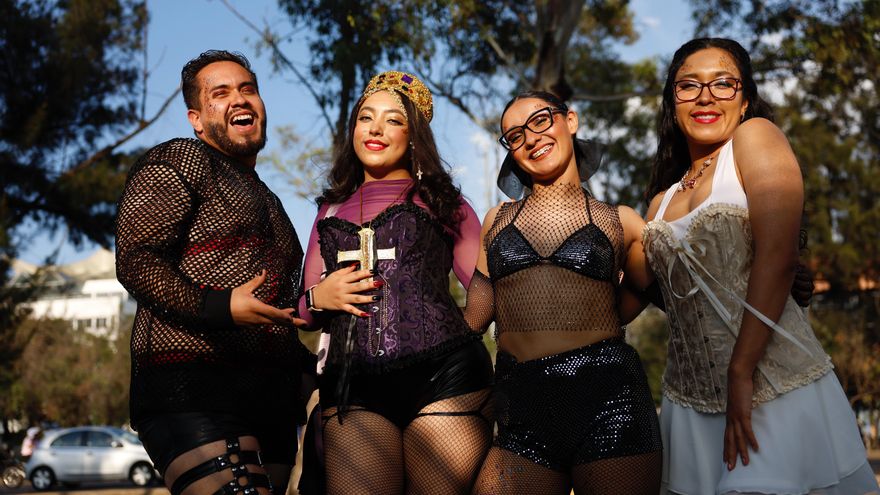 Lady Gaga hechiza a México con ‘Mayhem’, concierto esperado por más de una década