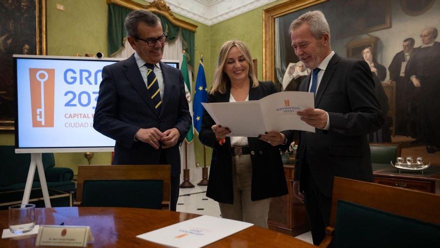 Ferreira, a la izquierda de la imagen, se ha volcado para que Granada sea Capital Europea de la Cultura en 2031