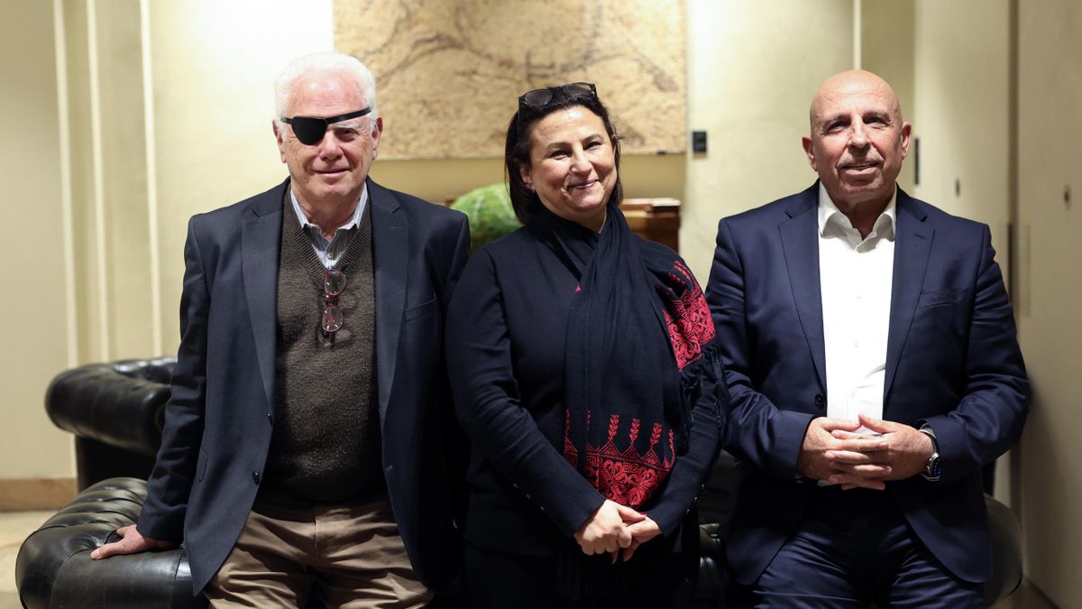 El futuro del plan de Trump para Gaza, visto por dos exnegociadores de Palestina e Israel y una activista feminista