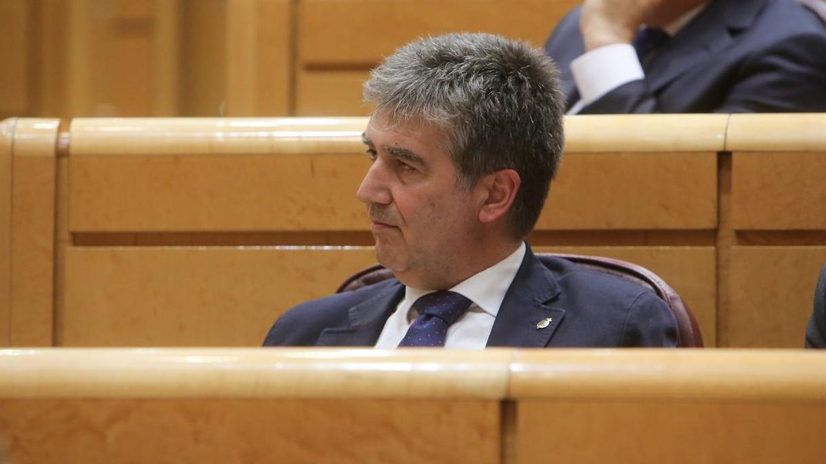 Cosidó apela a "aprender de los errores" y descarta la dimisión de Casado