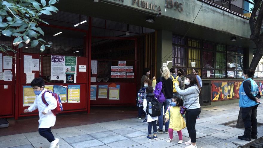 Abrieron las escuelas en la Ciudad de Buenos Aires: cómo fue la vuelta a las clases presenciales