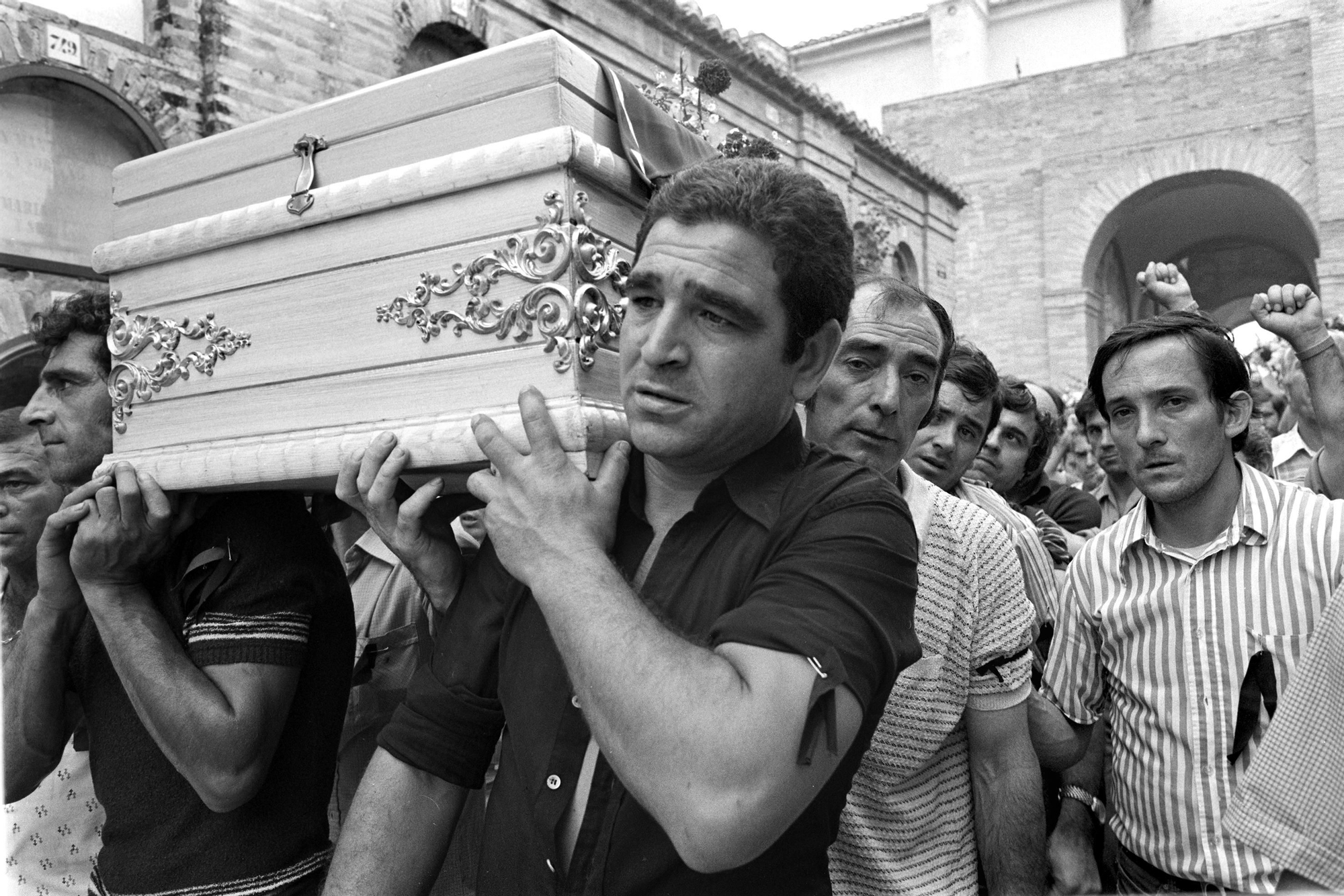 Entierro del sindicalista de la CNT Valentín González.