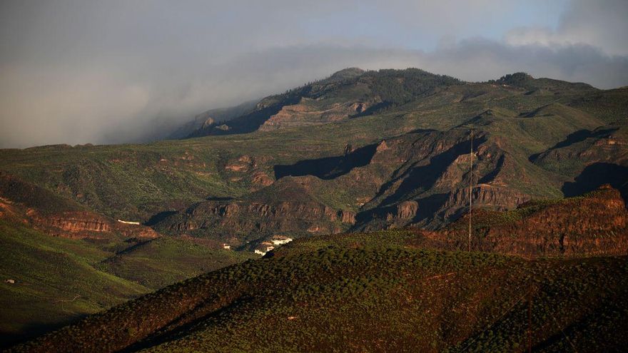 Persisten los cielos nublados este miércoles en Canarias