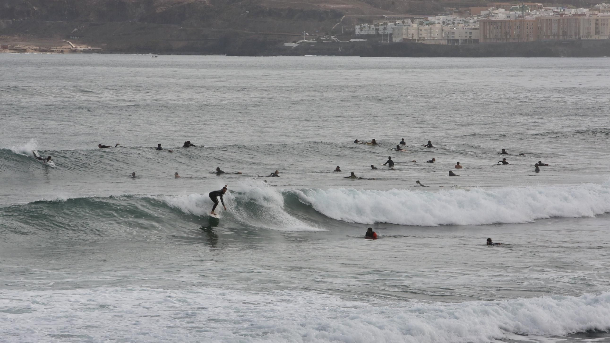 Primer día de alivio del confinamiento en Las Palmas de Gran Canaria. (Alejandro Ramos)