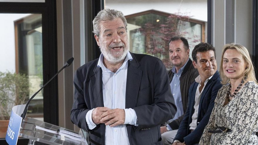Miguel Ángel Rodríguez, Carlos Iturgaiz, Carlos García y Raquel González en el acto político del PP en Durango.
29/04/2023.
Fotografia: Fernando Gómez.