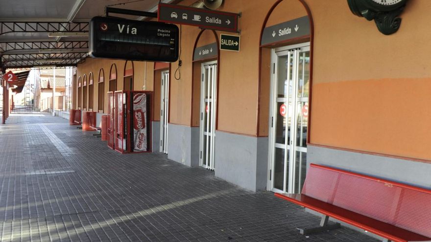 Adif ampliará varias vías en la estación de Guadalajara para reforzar el Cercanías con Madrid