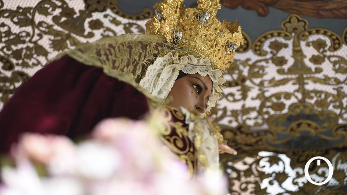 La virgen en una salida procesional de la Hermandad del Amor