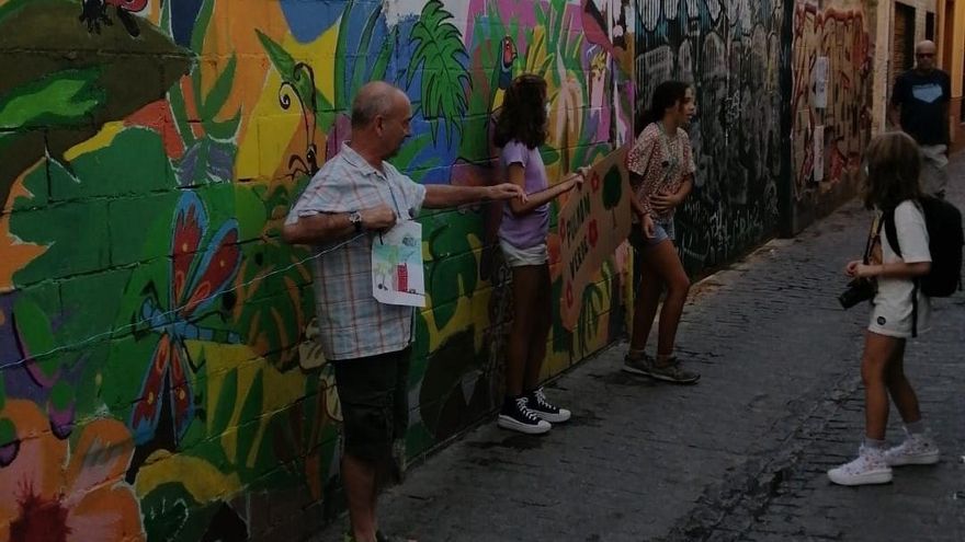 Los colegios del centro de Sevilla podrán usar para actividades el solar municipal que los vecinos piden como zona verde