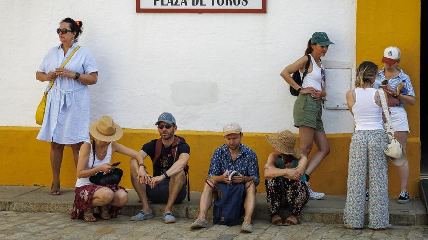 Aemet pone a siete comunidades en alerta por tormentas o calor y a Aragón en aviso naranja por granizadas