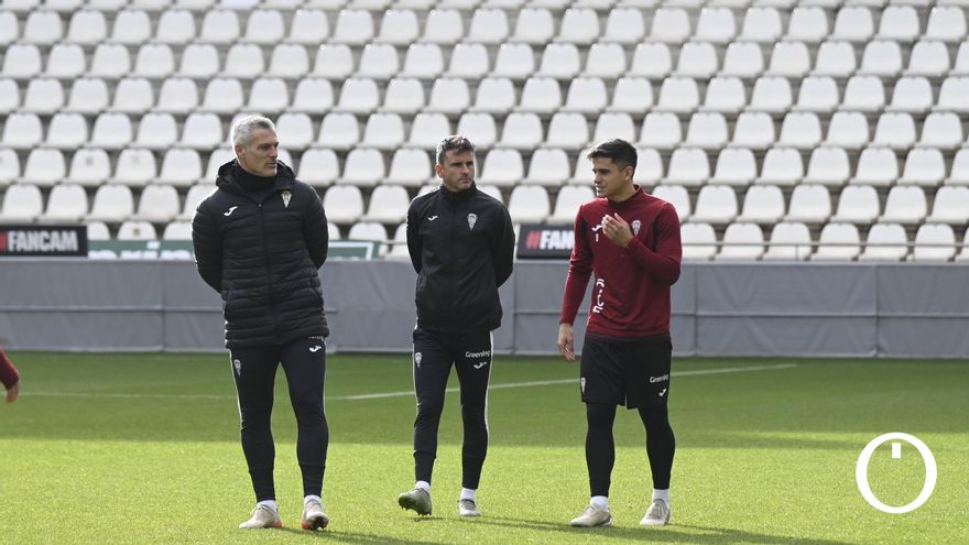 La rueda de mercado del Córdoba CF: entra Del Moral y hay varios en la rampa de salida