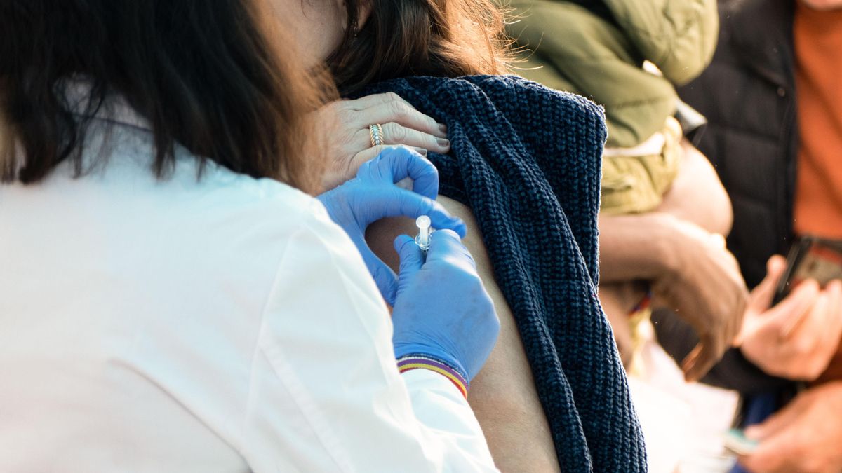 Castilla-La Mancha activa 16 puntos de vacunación para el 29 de diciembre ante el pico de gripe