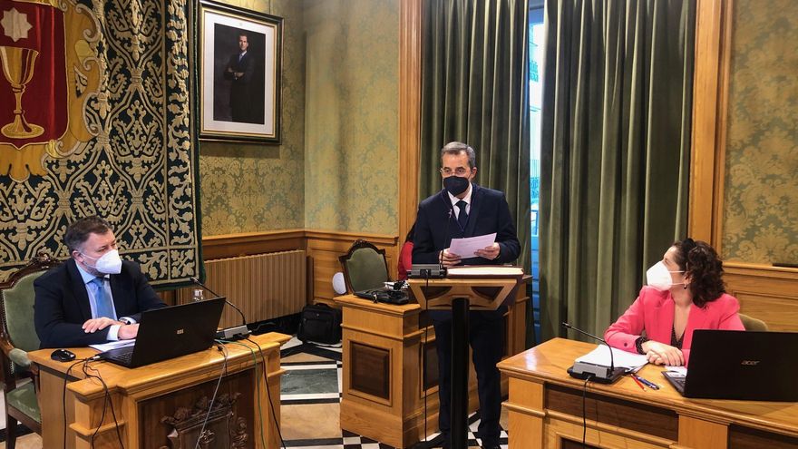 Pleno en Cuenca con el cierre de Gamesa como telón de fondo