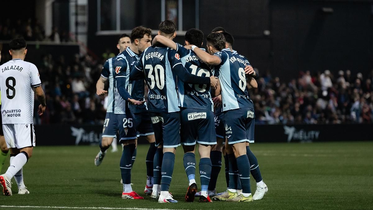 Las imágenes de la AD Ceuta FC - Córdoba CF