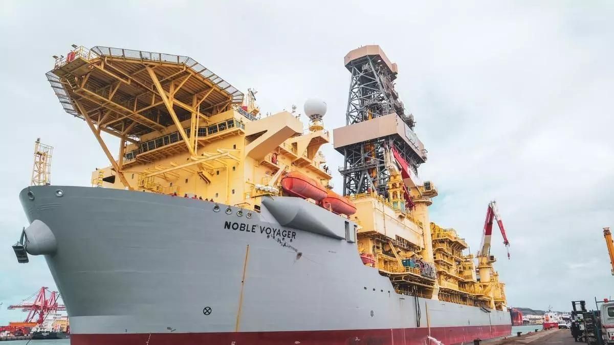 Buque perforador Noble Voyager.