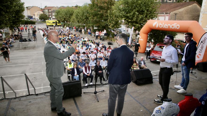 Presentación de la Vuelta Internacional de Cantabria Junior