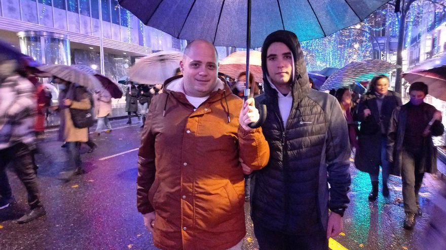Jon Ander y Nacho, durante la manifestación del 25N en Bilbao