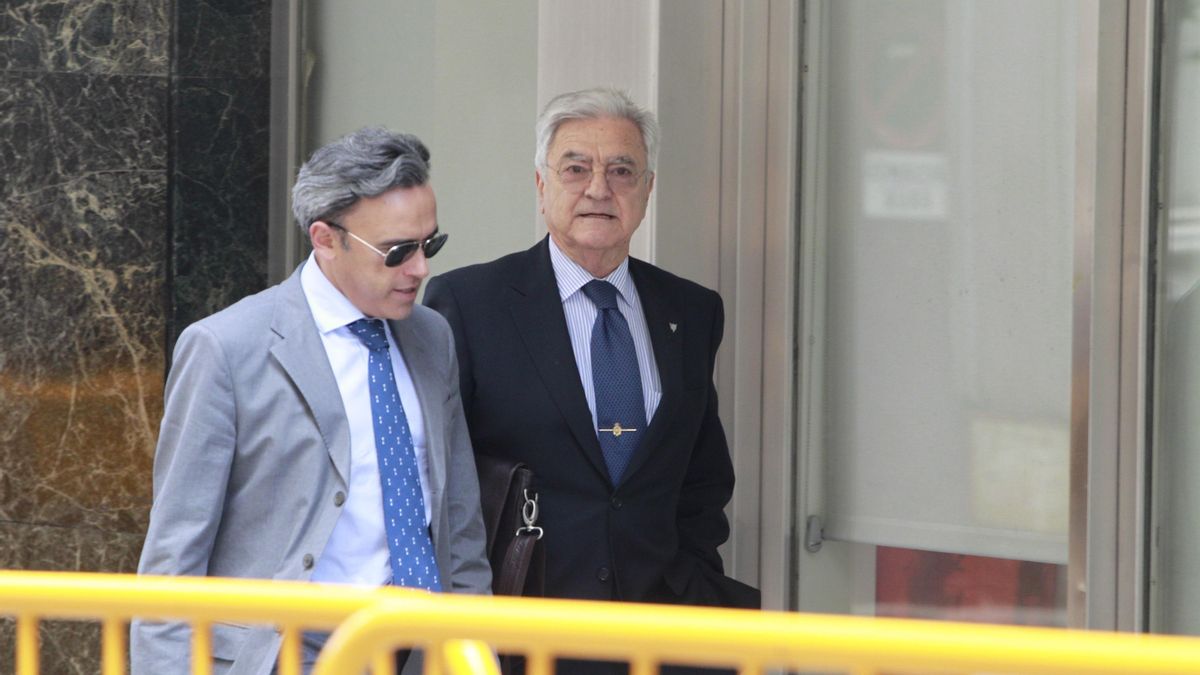 El presidente de Azvi niega haber hecho pagos al PP aunque admite haber financiado foros políticos