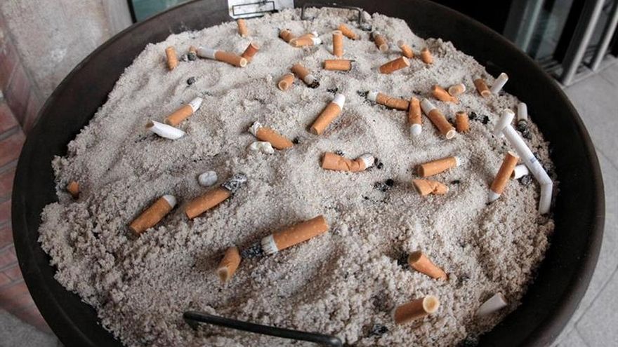 Las colillas, principal fuente de basura: 4,5 trillones van al suelo cada año