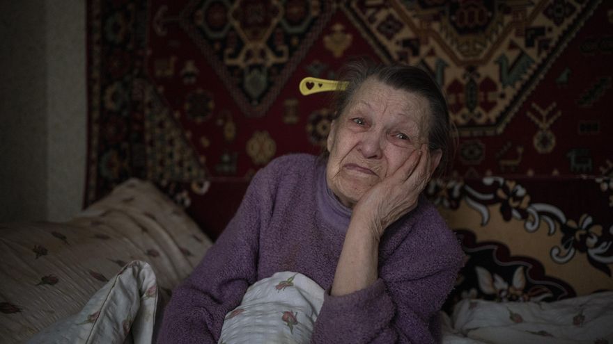 La vida de quienes no se van de los pueblos más próximos al frente ucraniano de Bajmut