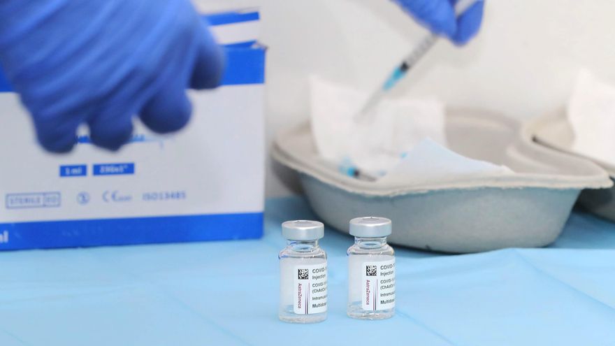 Sanidad inicia un estudio clínico en el que se dará una dosis de Pfizer a personas que ya han recibido AstraZeneca