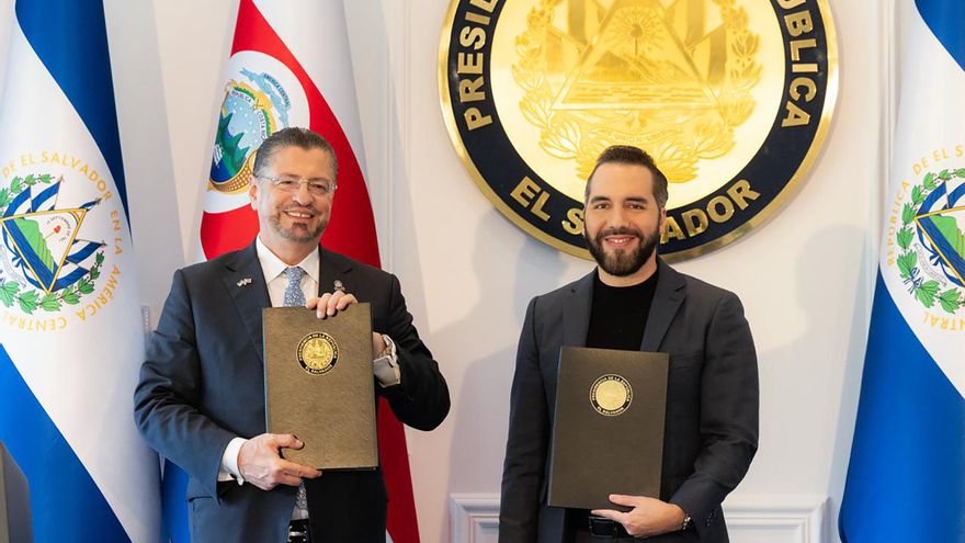 El Salvador y Costa Rica acuerdan una "alianza histórica" para combatir crimen organizado
