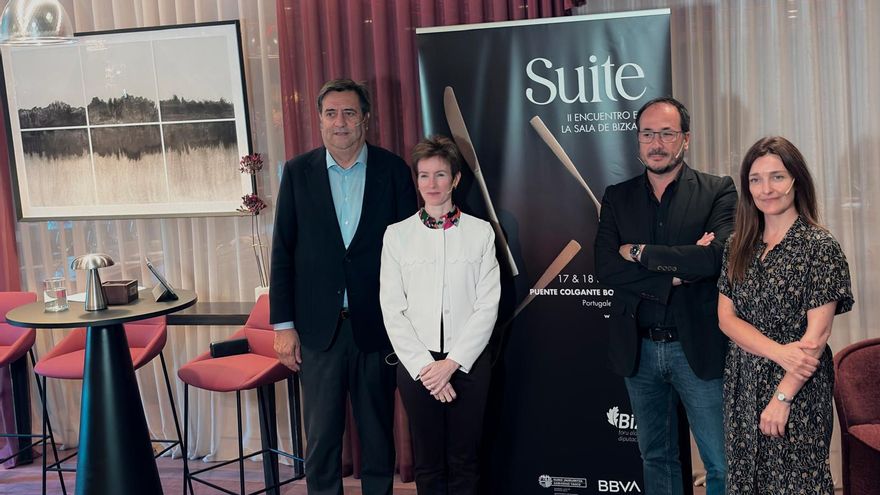 De izquierda a derecha, José Luis Alciturri (BBVA), Sonia Pérez (Diputación Foral de Bizkaia); Igor Cubillo (Suite Bizkaia) y Lara Martín (restaurante Mina de Bilbao)