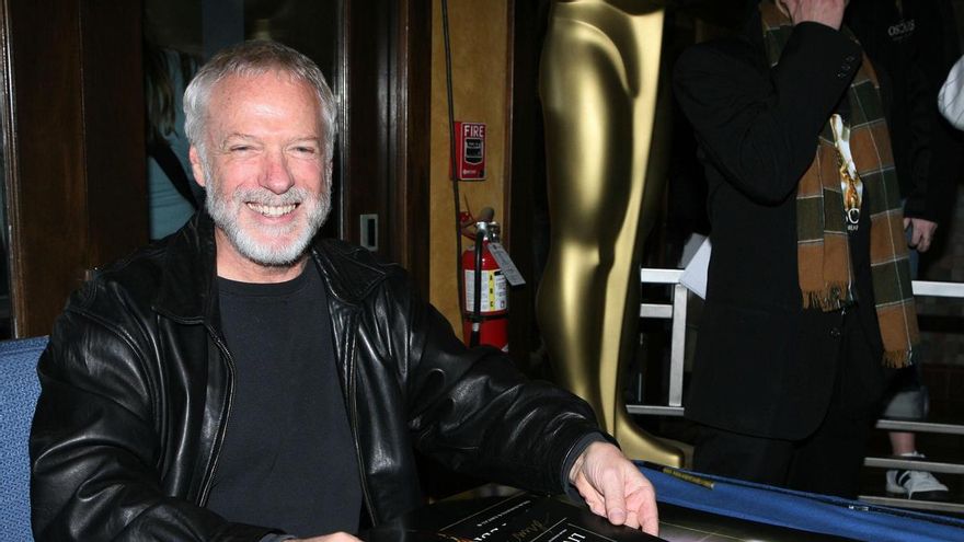 Muere Drew Struzan, el hombre que hizo feliz a Steven Spielberg con sus carteles